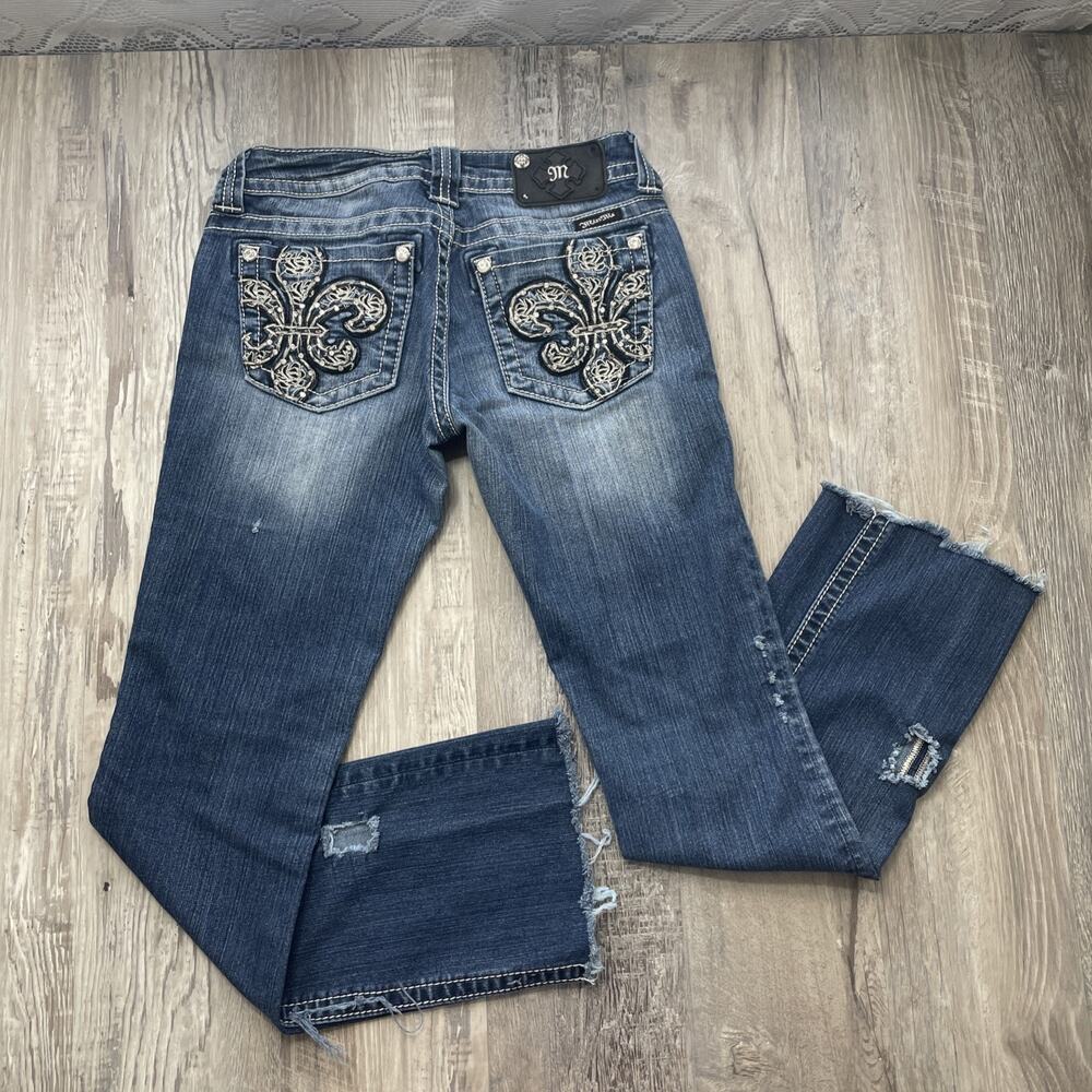 Miss Me Jeans Rhinestone Boot Cut Jp6126b Raw Hem** Size 27** Short**29" inseam - Picture 3 of 16